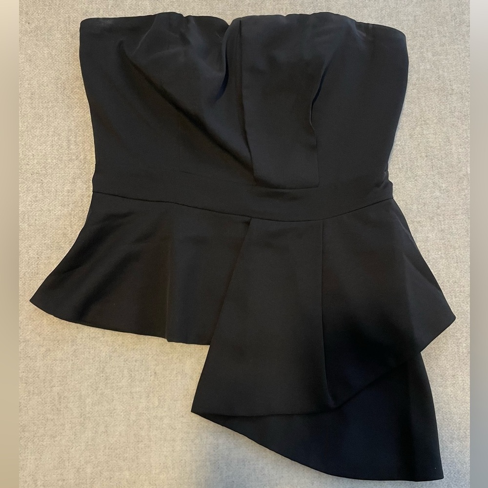 TCEC Black Strapless Top